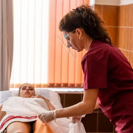 Grand - Medical 酒店