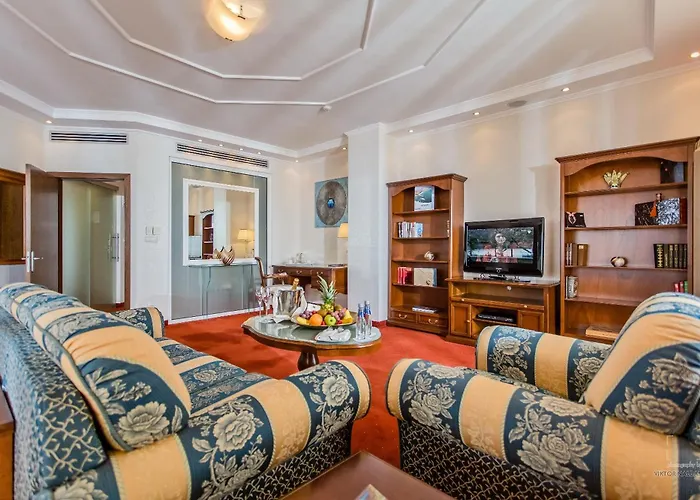 Grand - Medical Hotel 5*